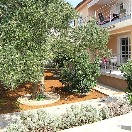 Apartmani Bakran Krk Town Kültér fotó