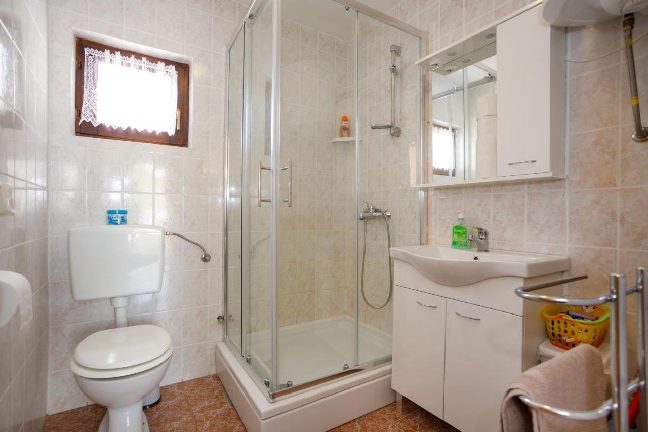 Apartmani Bakran Krk Town Kültér fotó