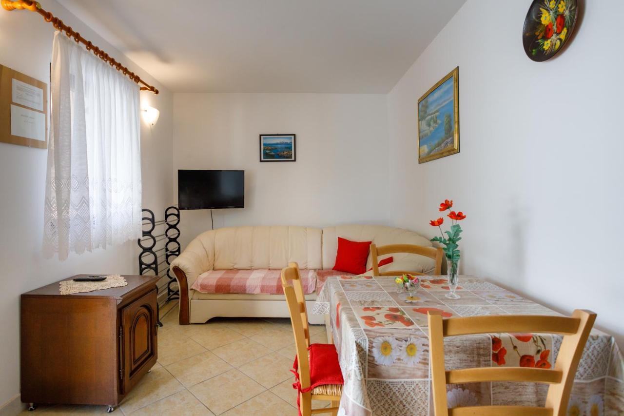 Apartmani Bakran Krk Town Kültér fotó