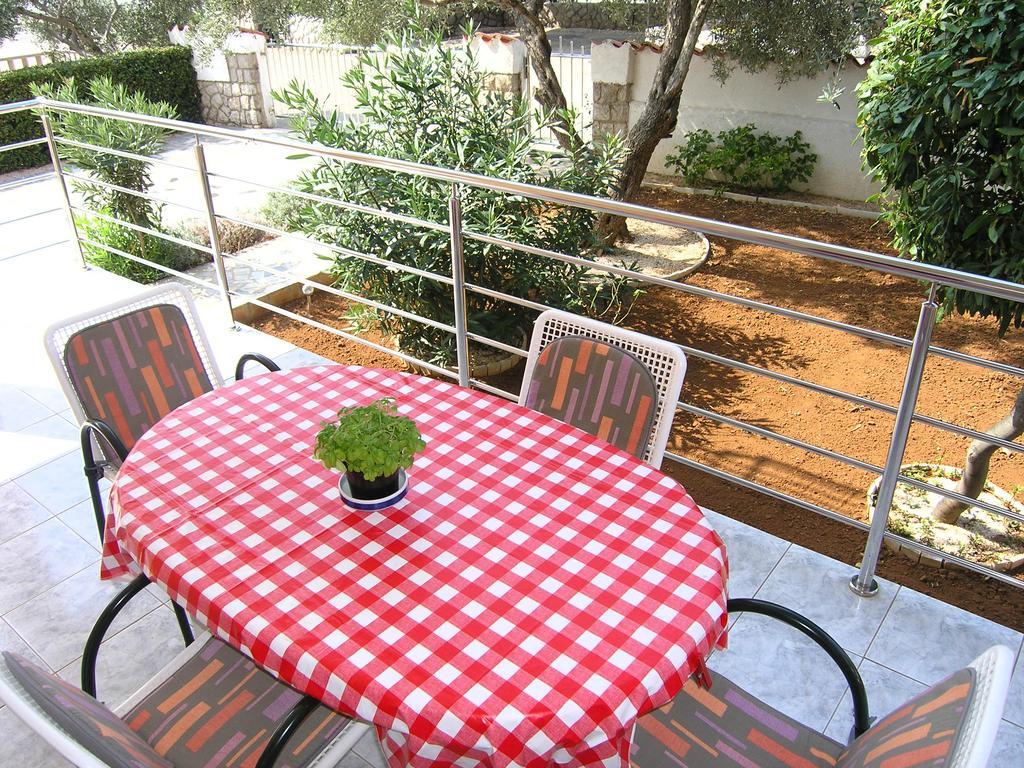 Apartmani Bakran Krk Town Kültér fotó